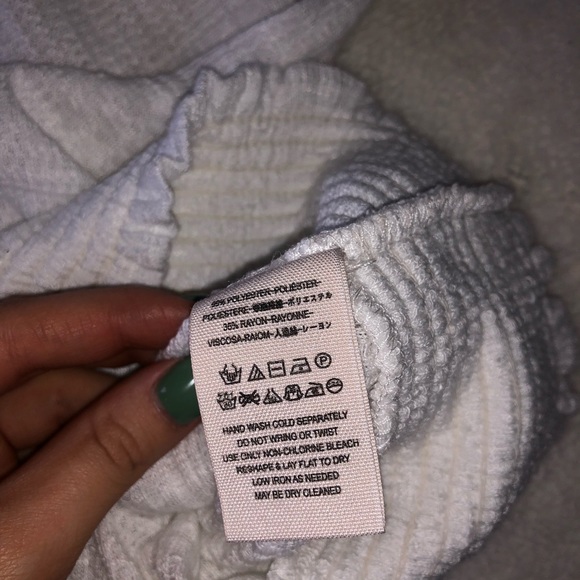 Free People Turtleneck - Picture 2 of 6